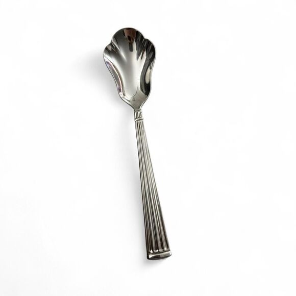 SAVANNAH Pfaltzgraff Schematics Mackenzie flatware pattern - Sugar Shell Spoon. - Picture 1 of 5